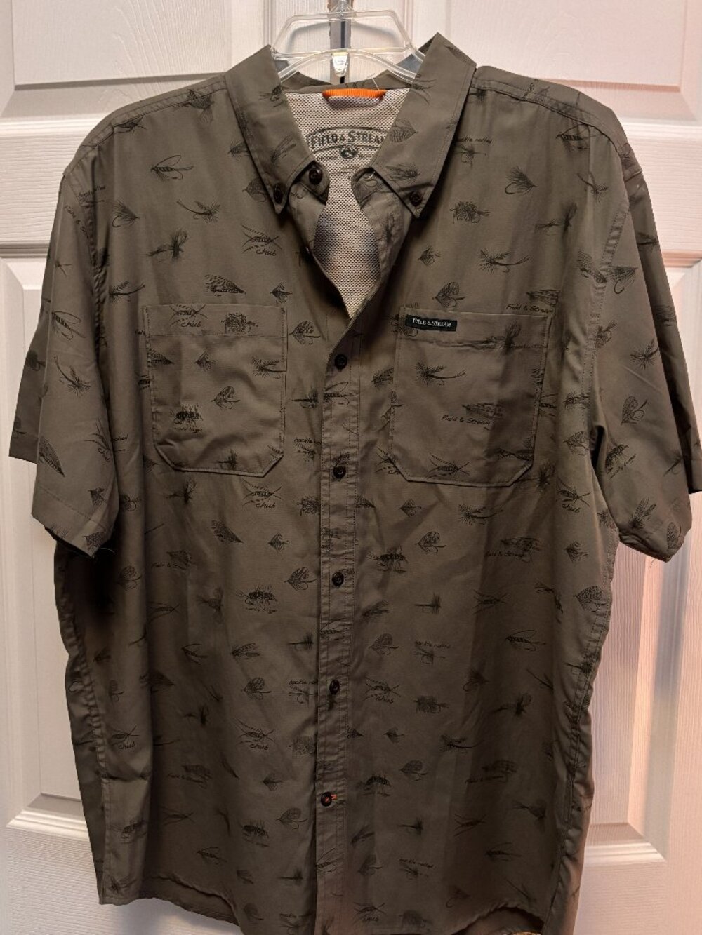 Field & Stream Fishing Shirt XL Fly Lure Print Button Front Outdoor Short Sleeve